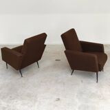 Pair of dark brown rockabilly style armchairs in new vintage condition