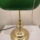 lampe de bureau en métal doré  avec verre en opaline orientable