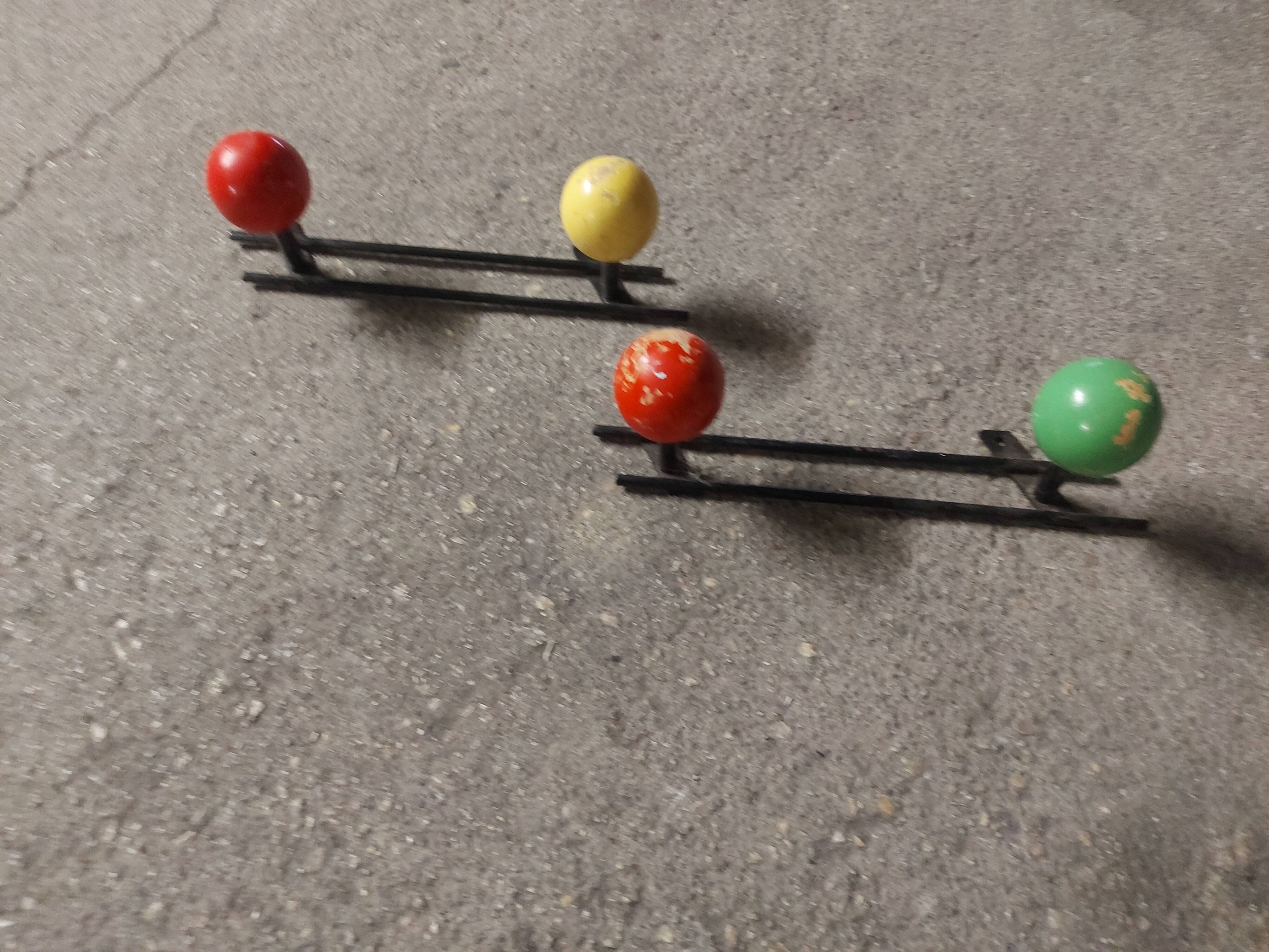 2 vintage coat rack 60