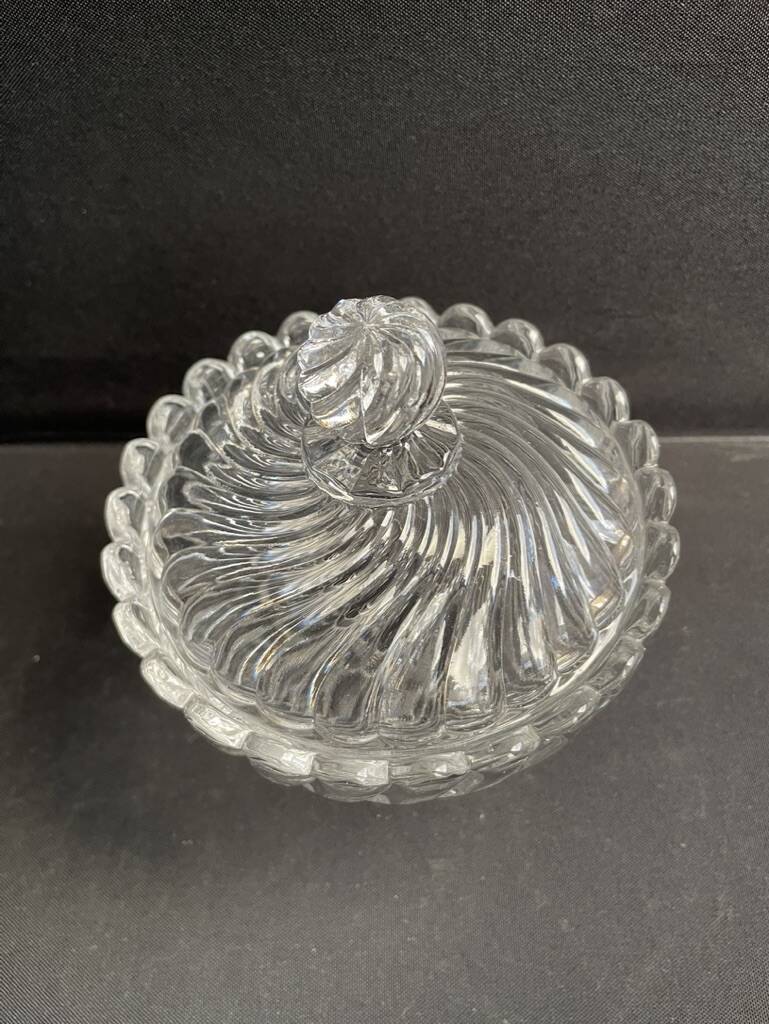 Molded crystal sugar bowl – Baccarat Twisted bamboo