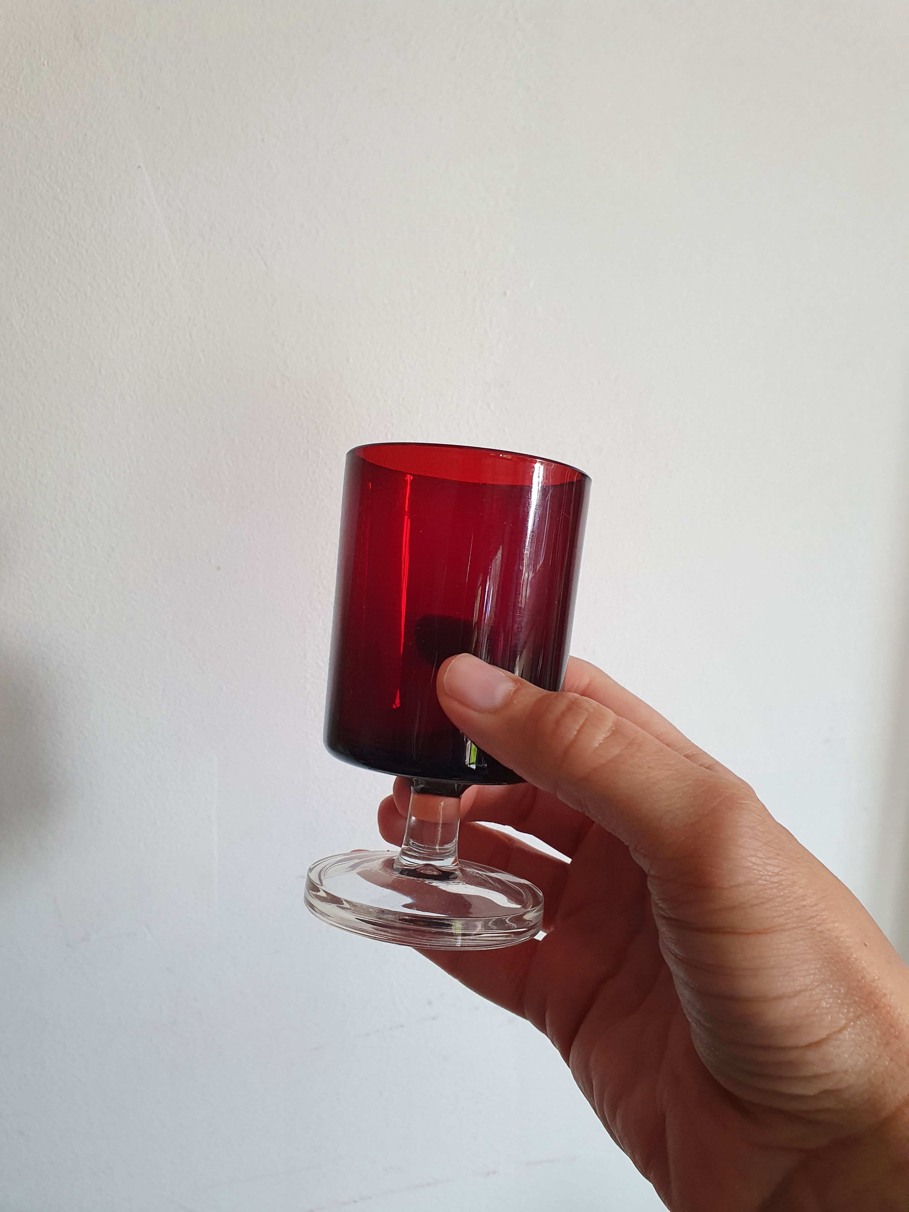 6 luminarc glasses