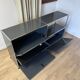 Commode USM Haller en Gris Anthracite et Noir Graphite