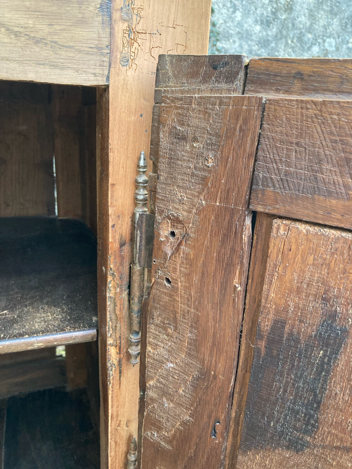 Antique wooden confit pot.