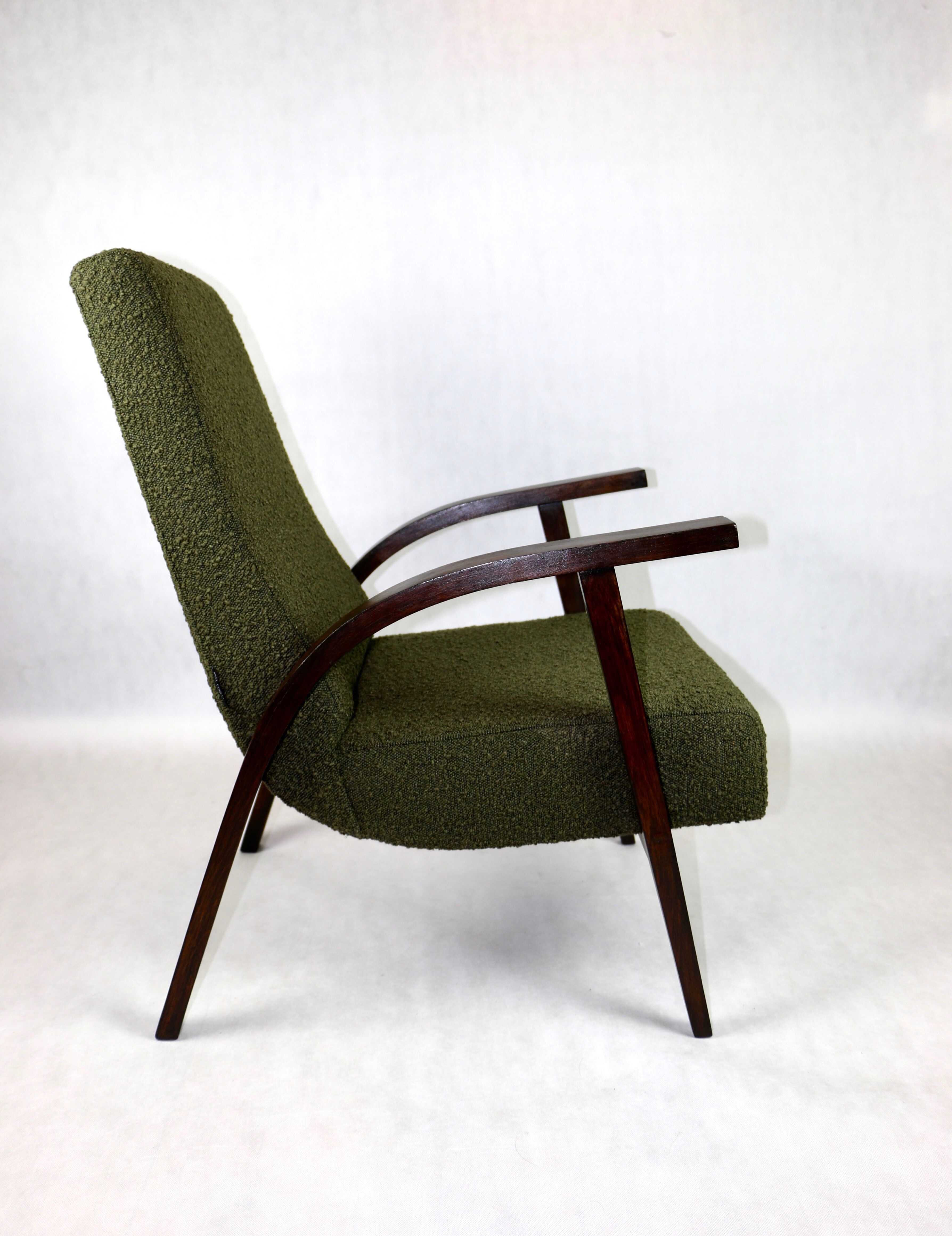 Olive Green Boucle Armchair design by Lejkowski – Leśniewski, 1970s