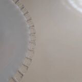 White opaline suspension