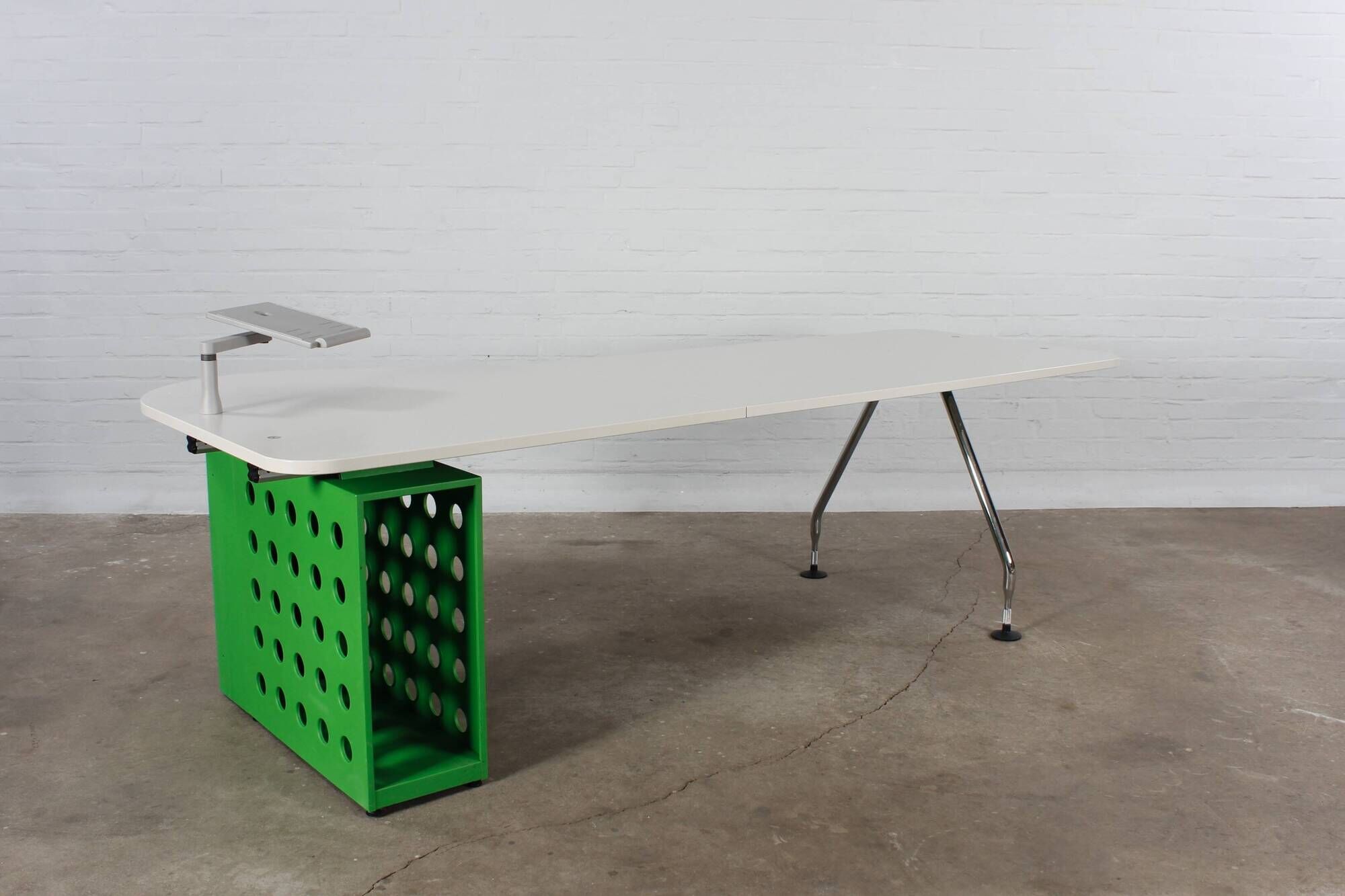 Vitra desk office table conference table Ad Hoc Citterio