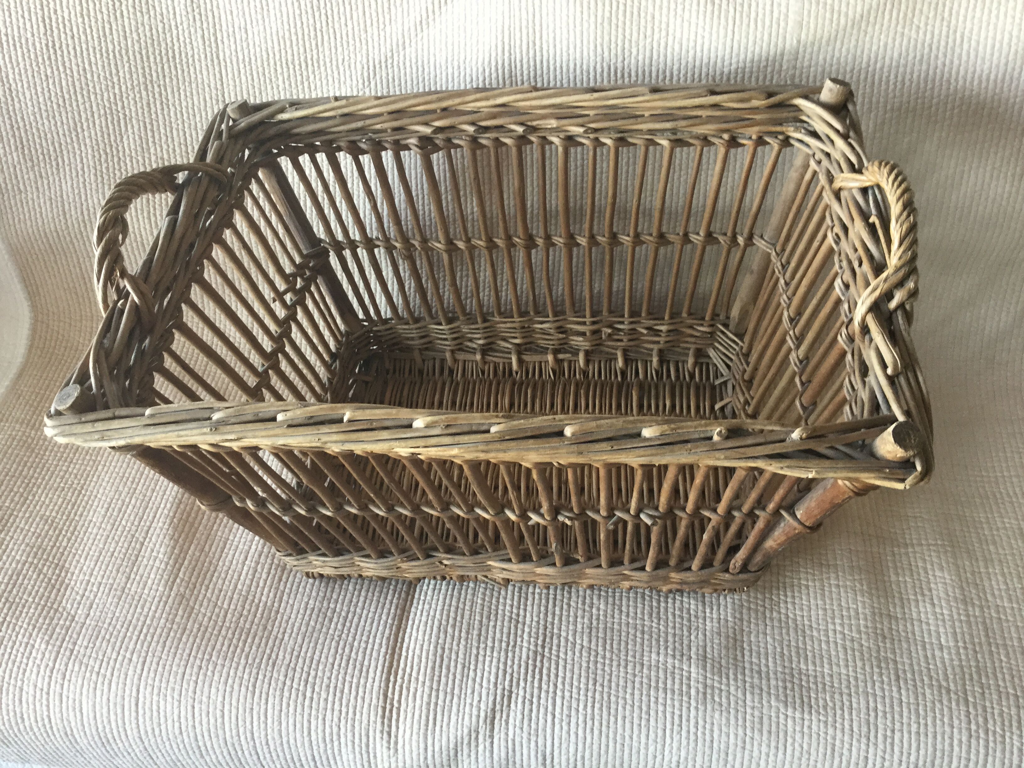 Wicker basket