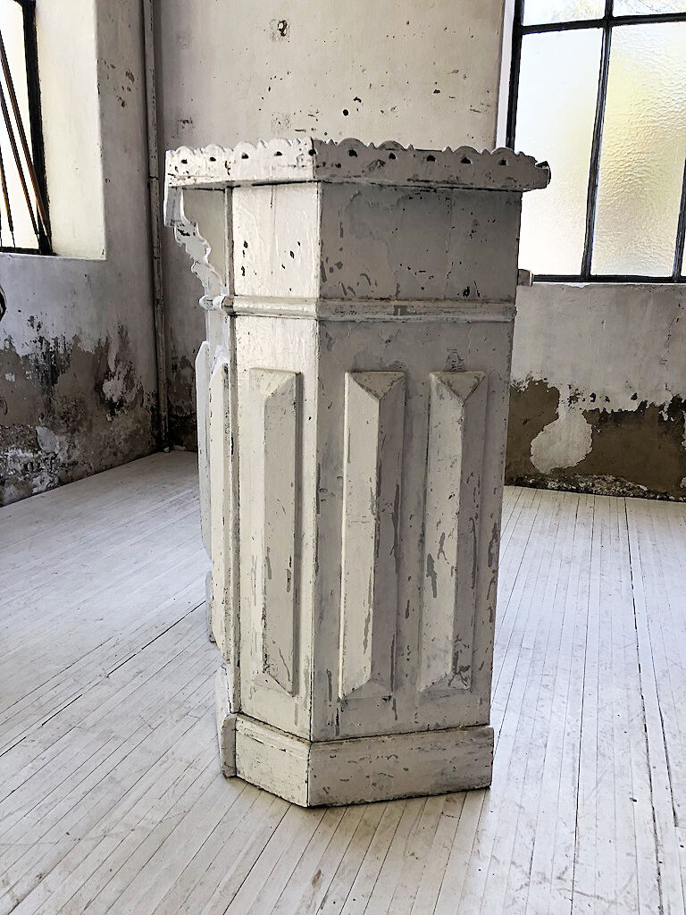 White patina and zinc counter