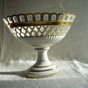 Large porcelain basket from the Napoleon III era