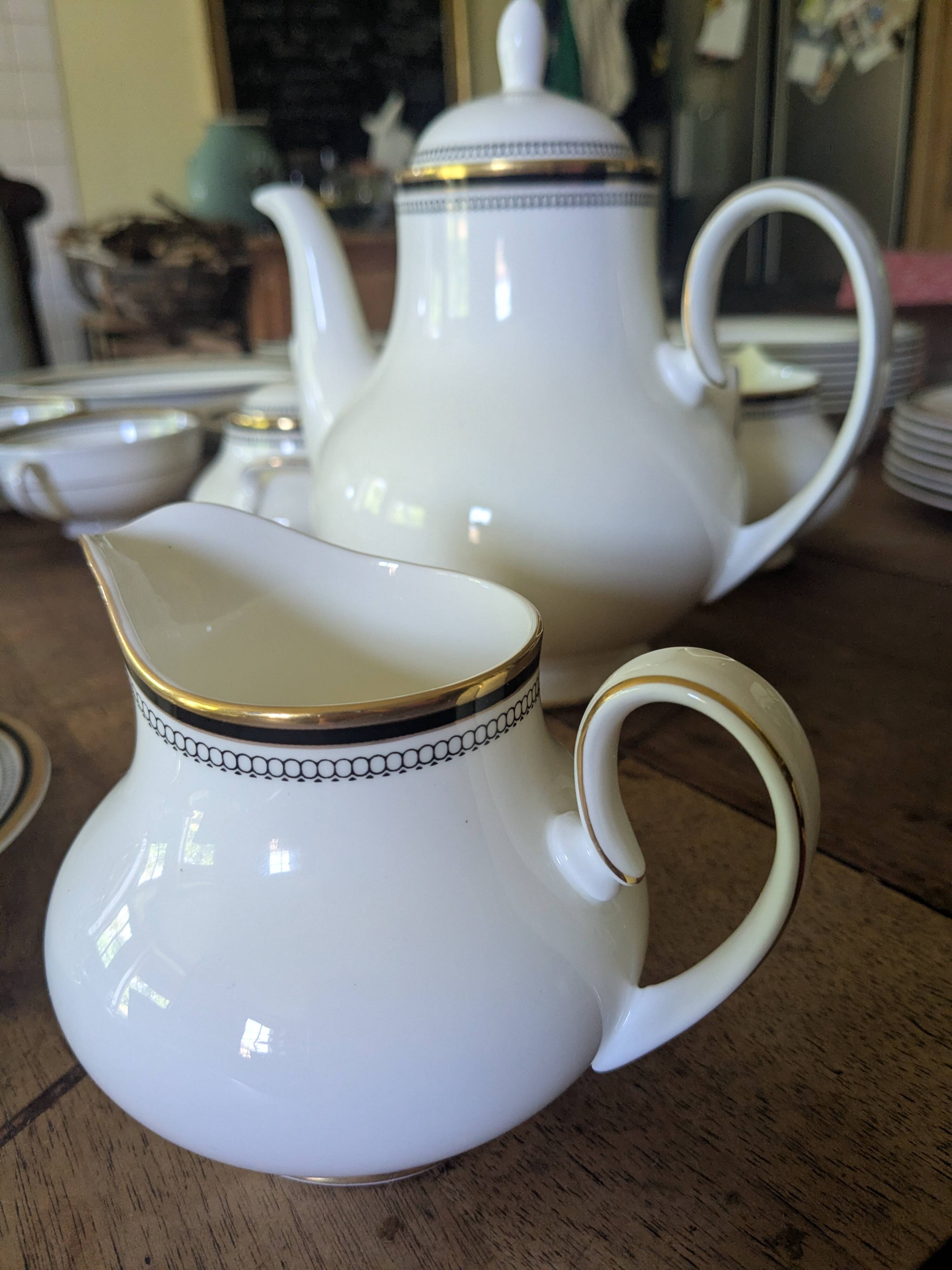 Royal Doulton porcelain service