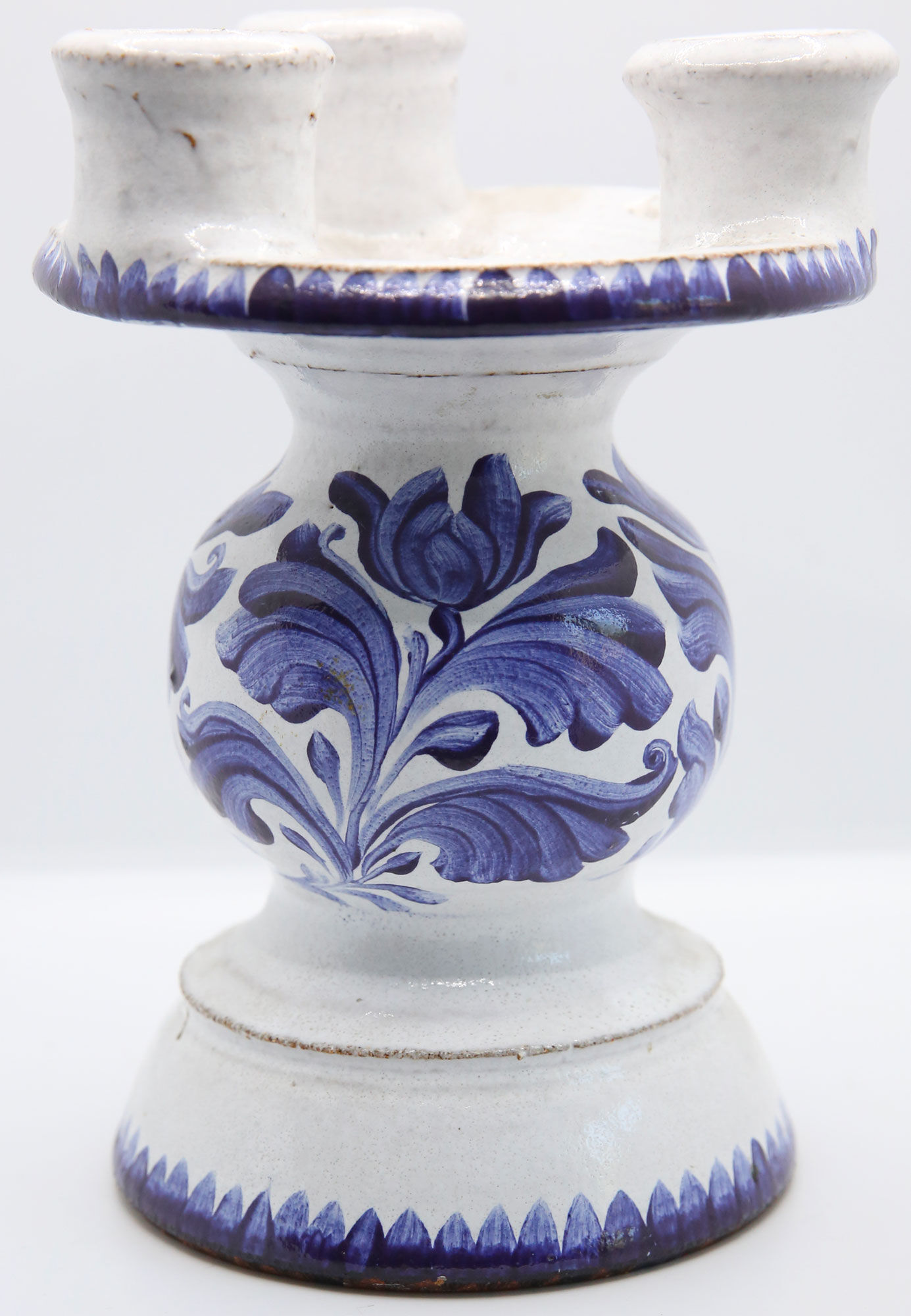 Triple candle holder in Biot earthenware with blue flower patterns