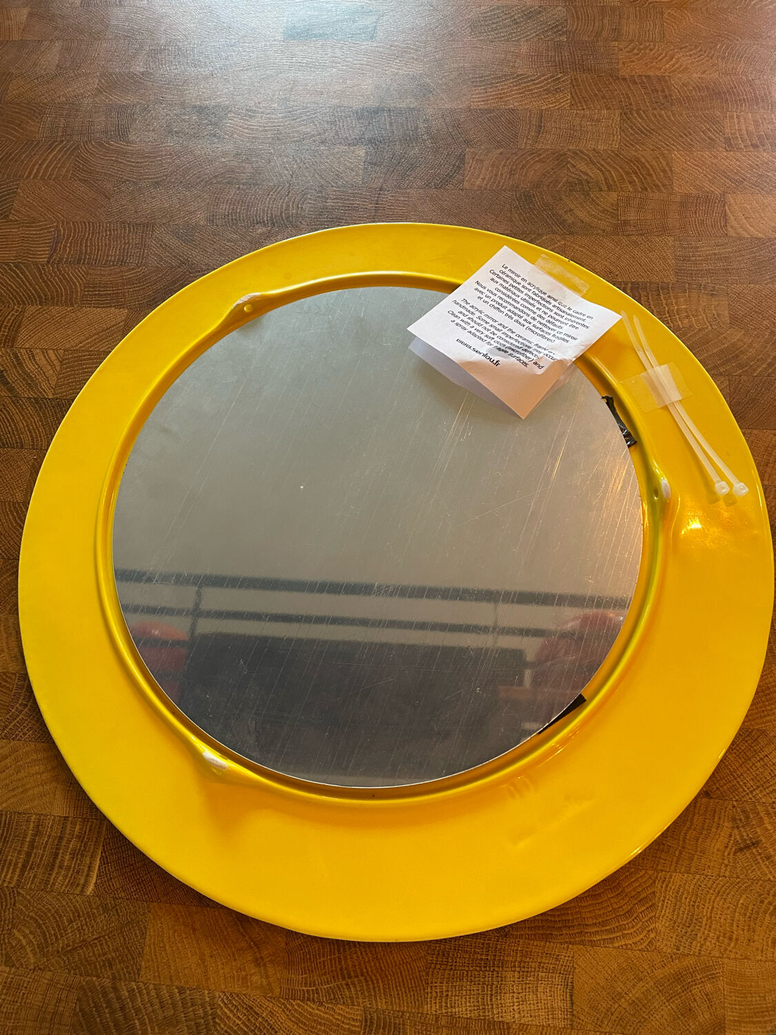 Bazelar sentou ceramic mirror