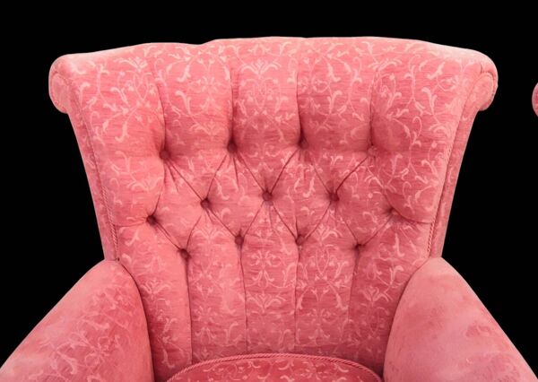 Paire anciens fauteuils crapaud