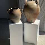 Very large beige jar with 2 handles H49