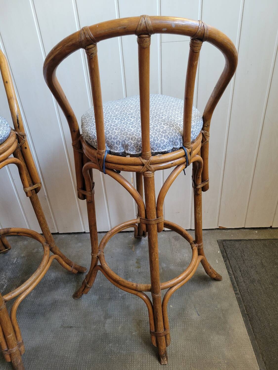 Paire de tabouret de bar en bambou 70's