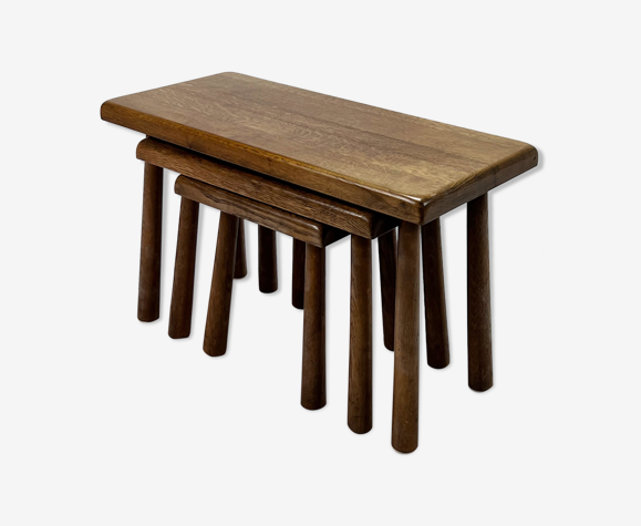 Tables gigognes modernistes en chêne années 1960