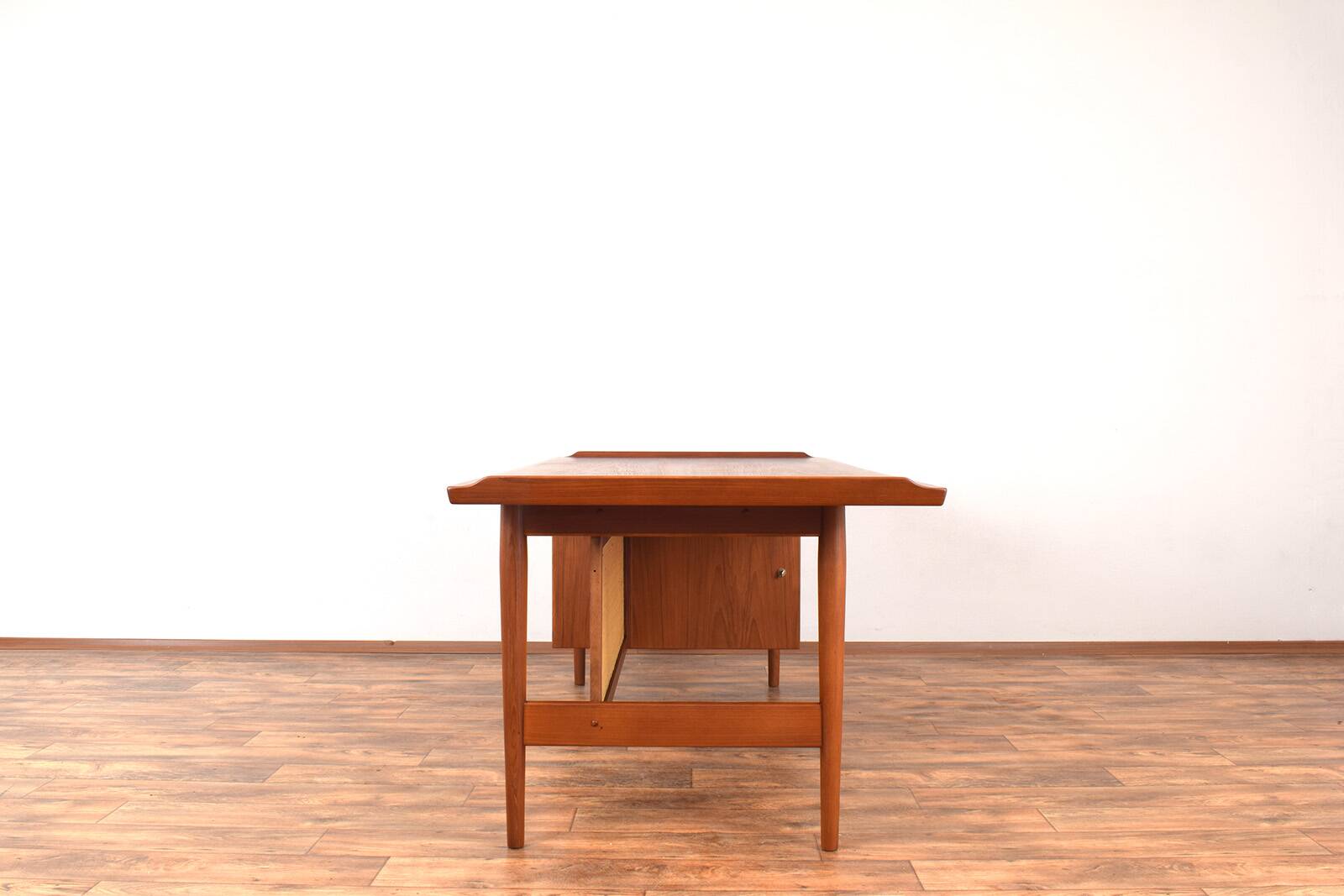 Mid-Century Teak Desk by Arne Vodder for Sibast, 1960s