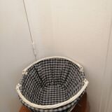 Vintage oval white wicker basket