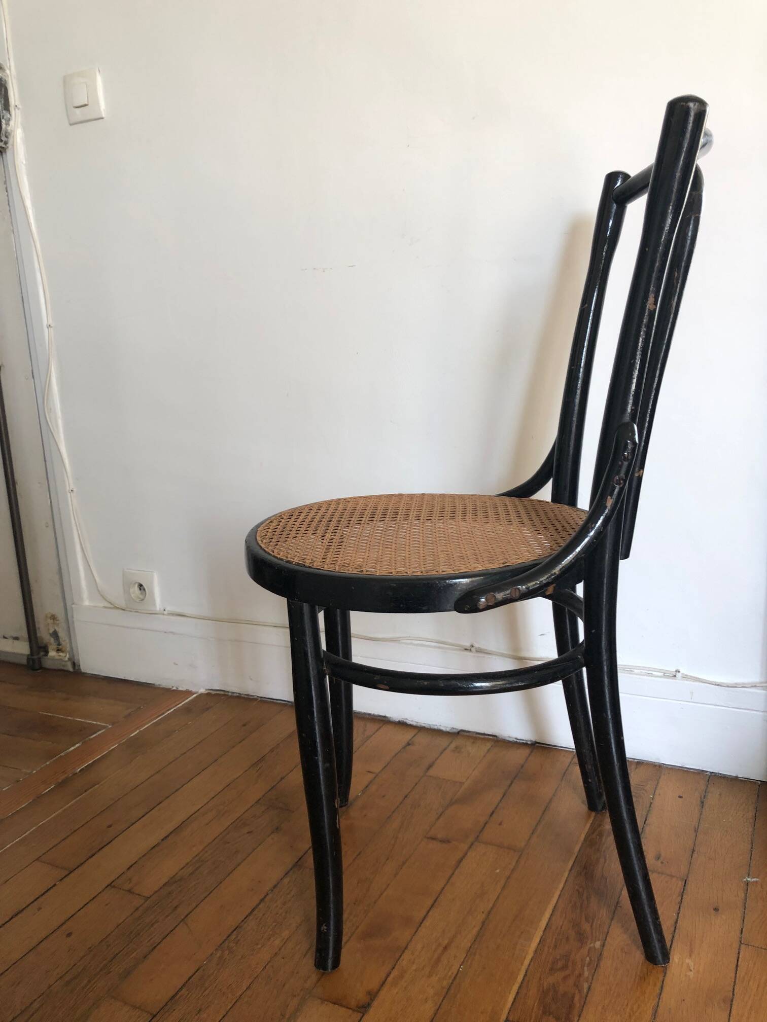 Bistro chair in wood and canework
