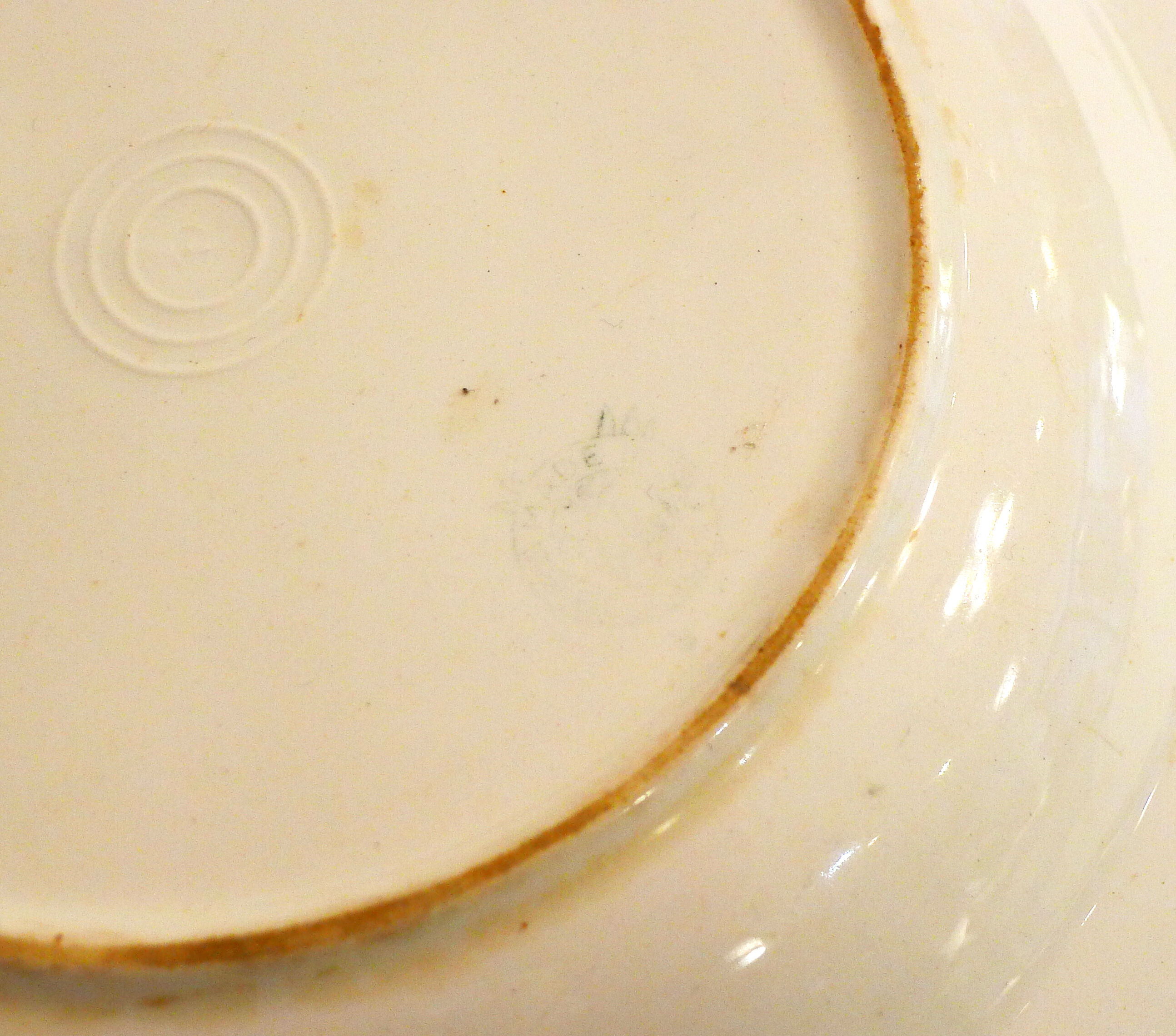 Round dish with Copenhagen decor by Boch la Louvière