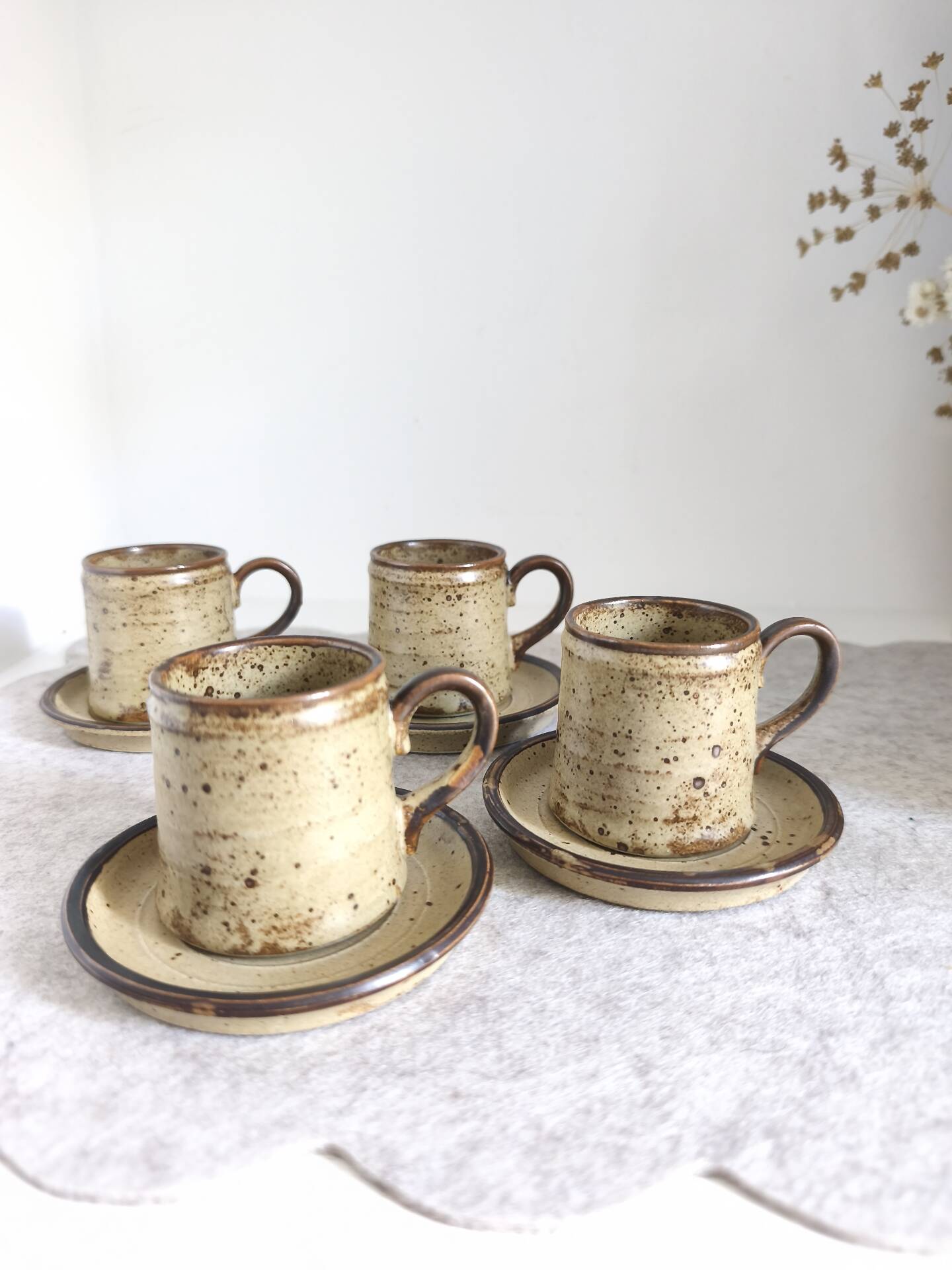 Tasses à café grès rocaille
