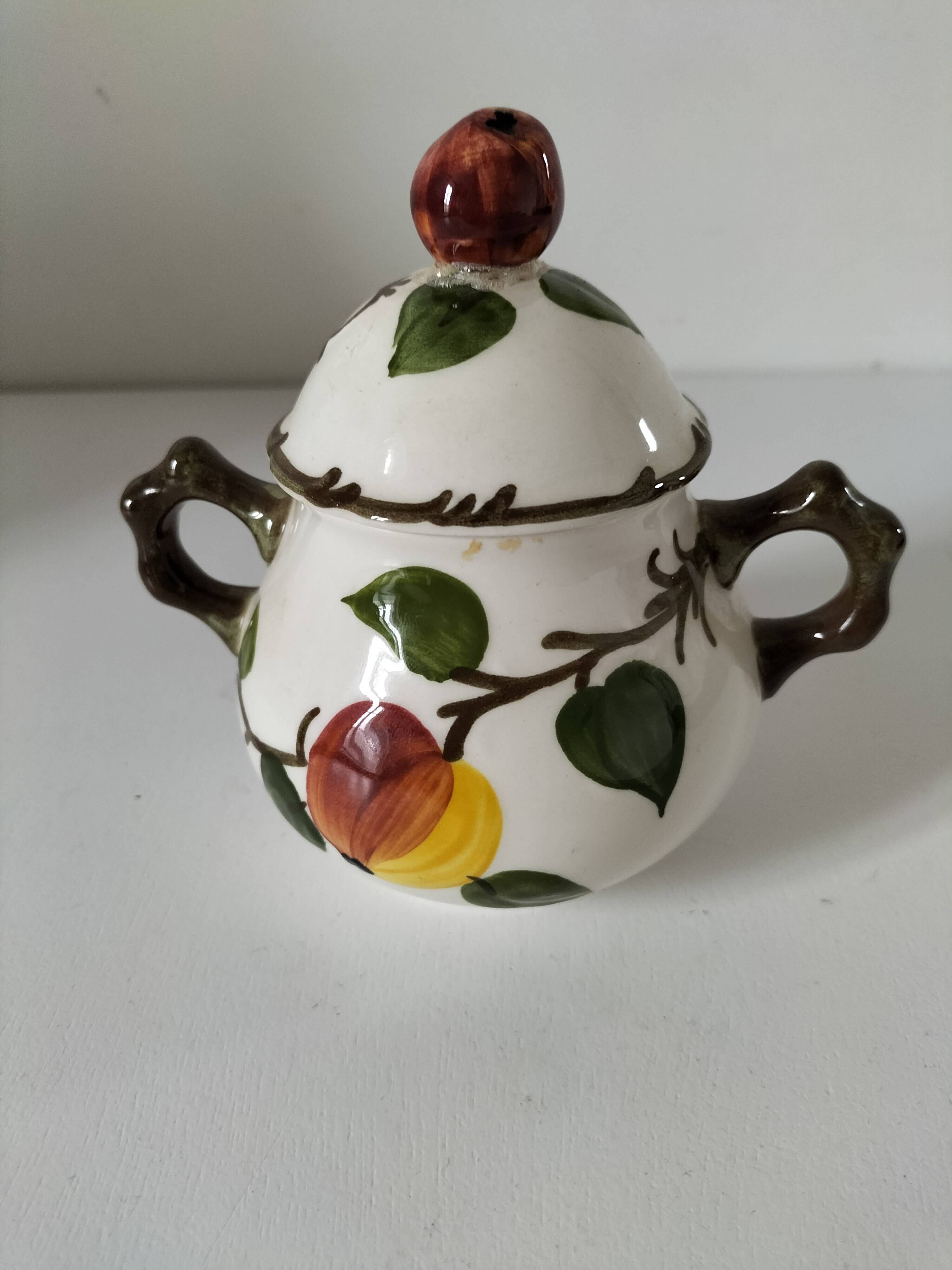 Vintage sugar bowl from the Villeroy & Boch "Ma Pomme" collection