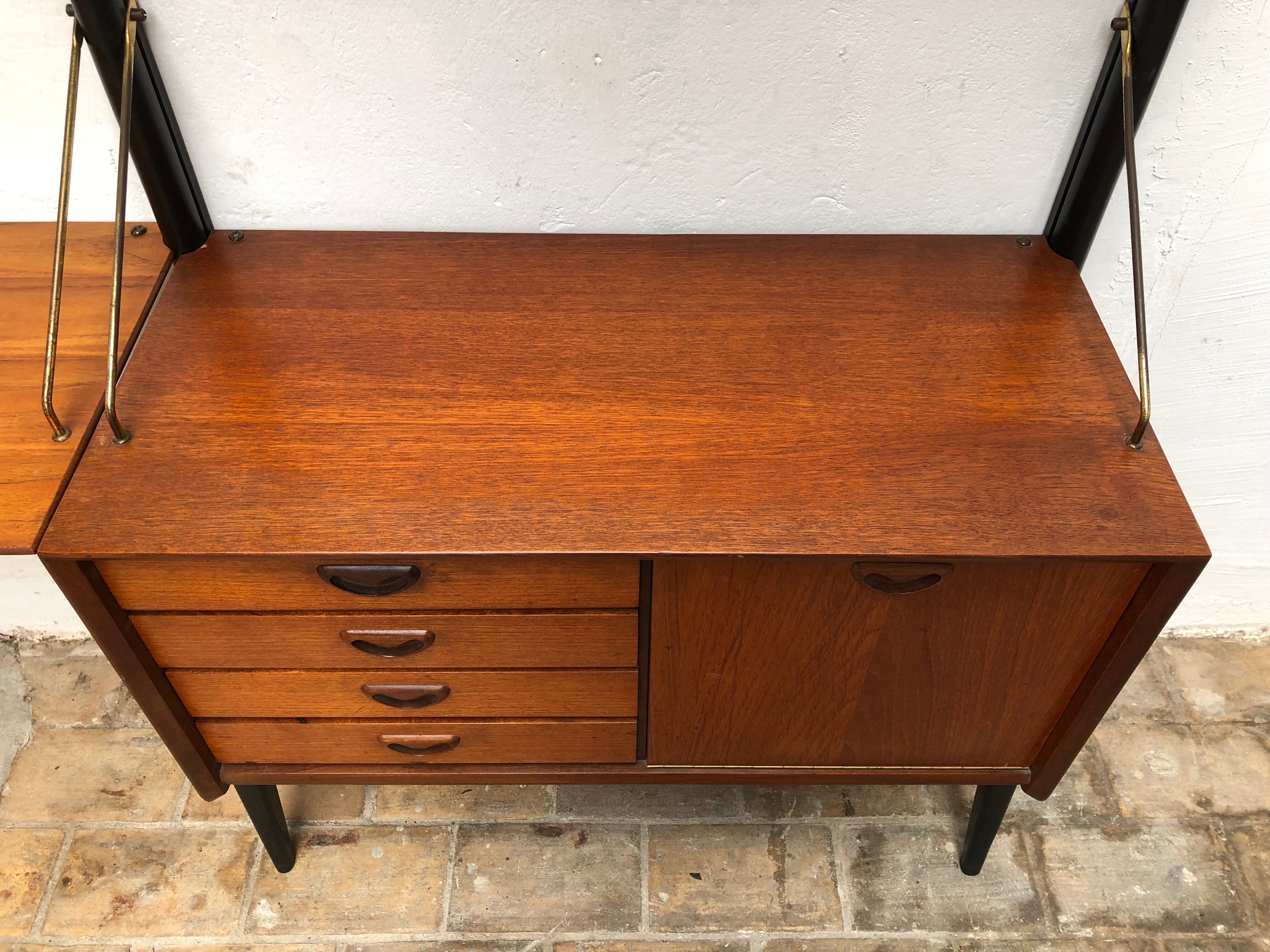 Modular Shelves from Louis van Teeffelen for WeBe with 1950