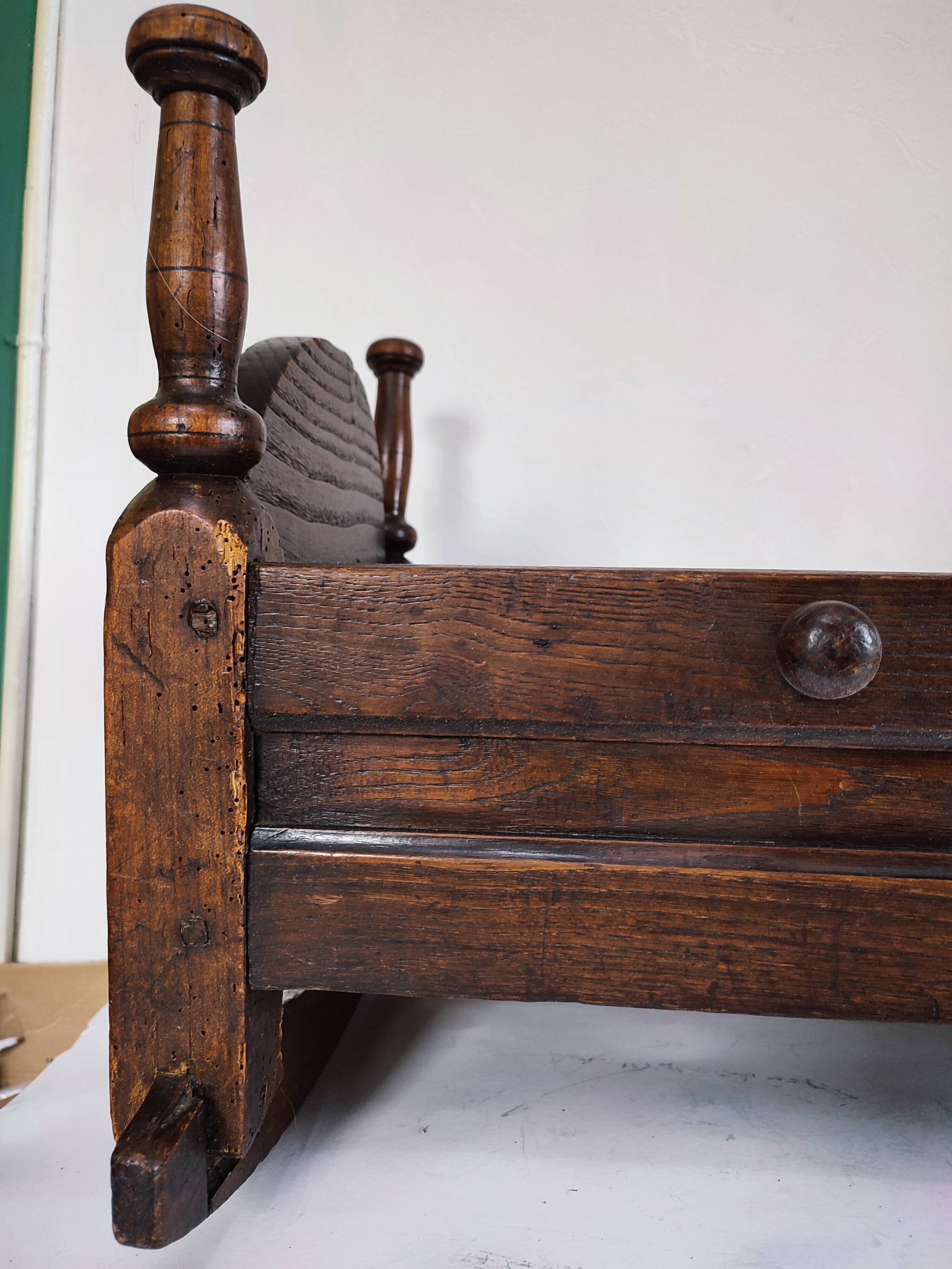 Rocking cradle XIXth