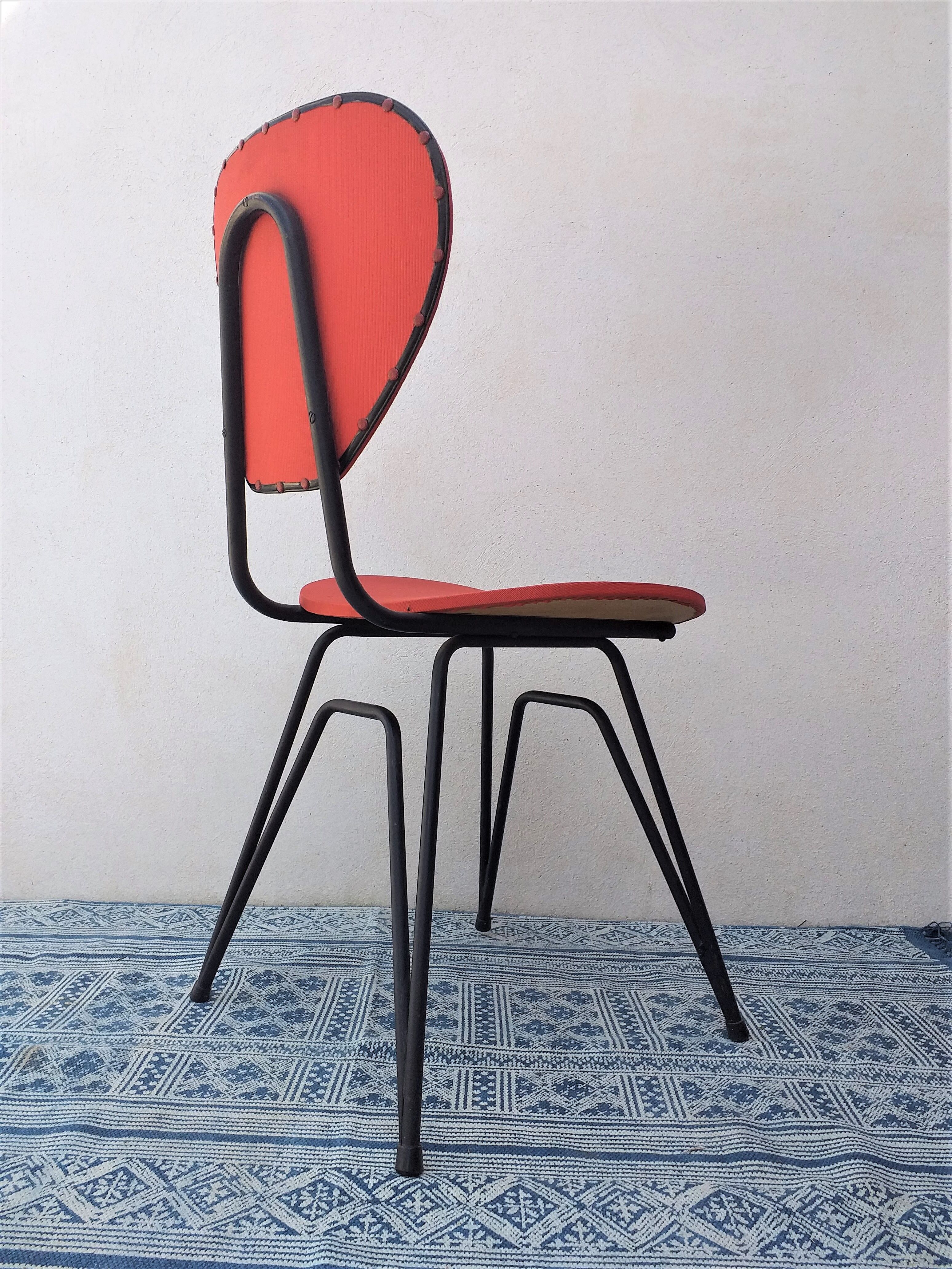 Chaise pieds eiffel vintage années 50