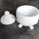 Bonbonnière in white opaline glass round tripodium shape