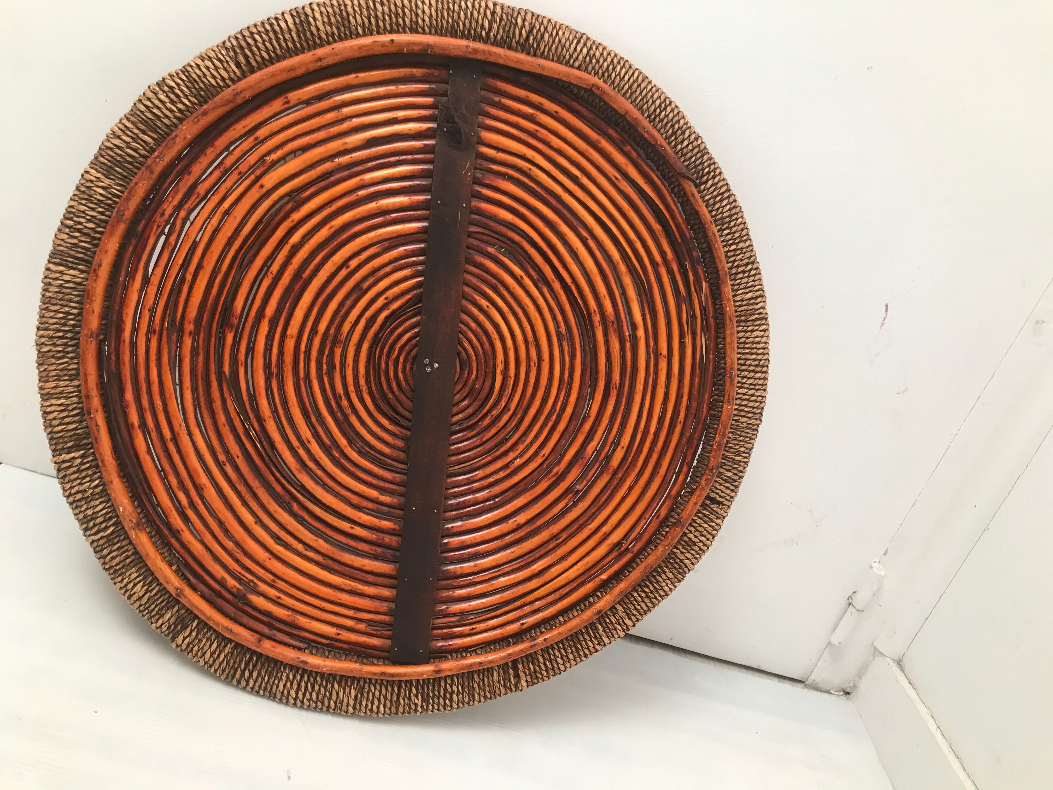 Vintage high-capacity rattan linen basket