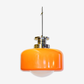 hanging lamp in glass and orange plaastic