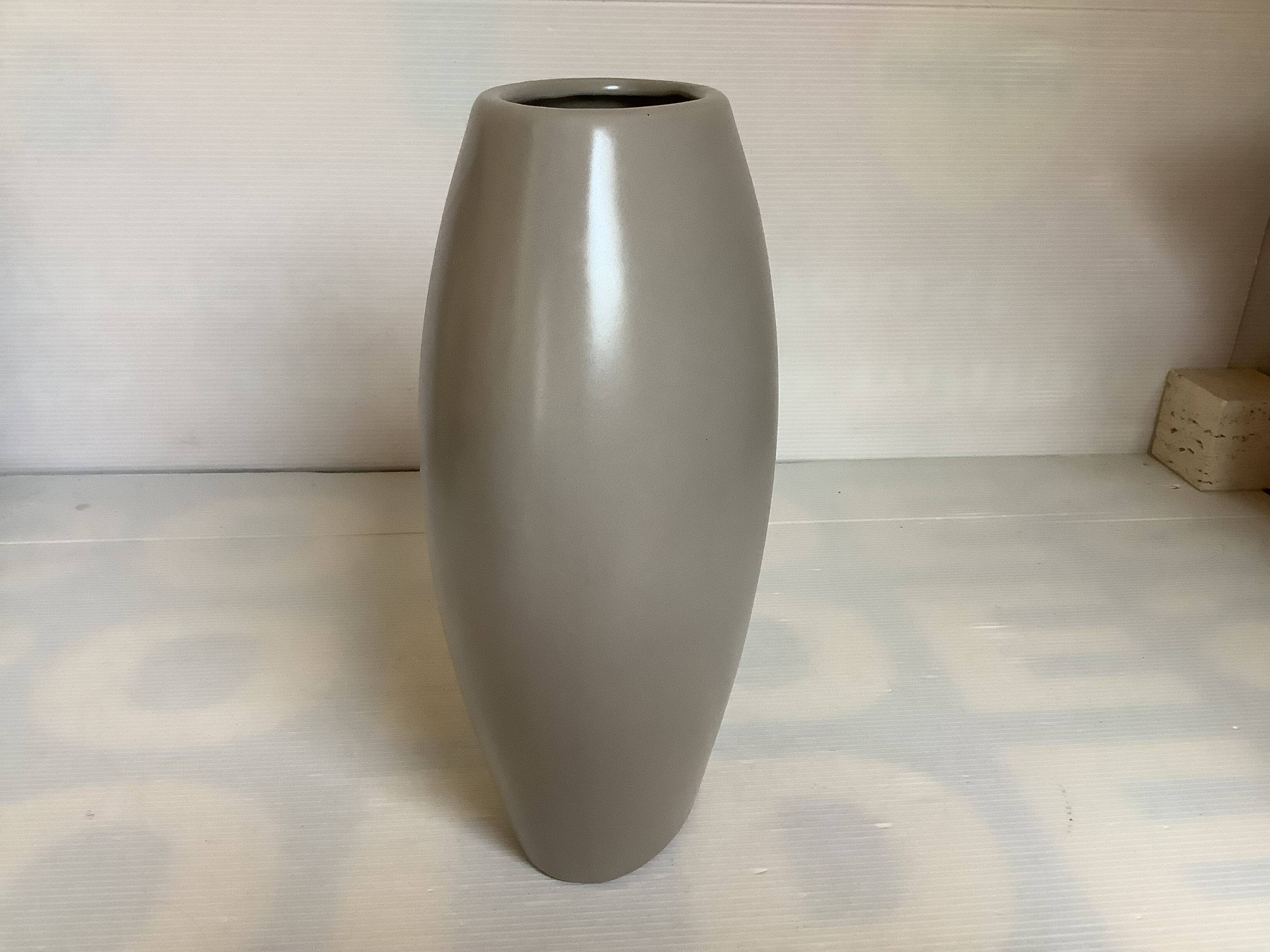 Grey ceramic vase design