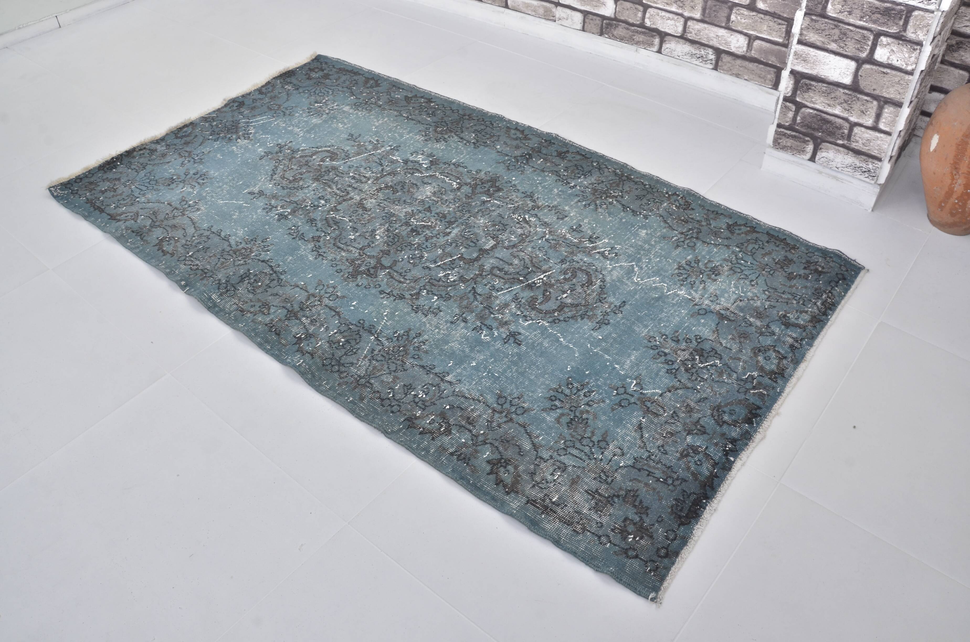 Geometric Vintage Anatolian Rug sku 1516