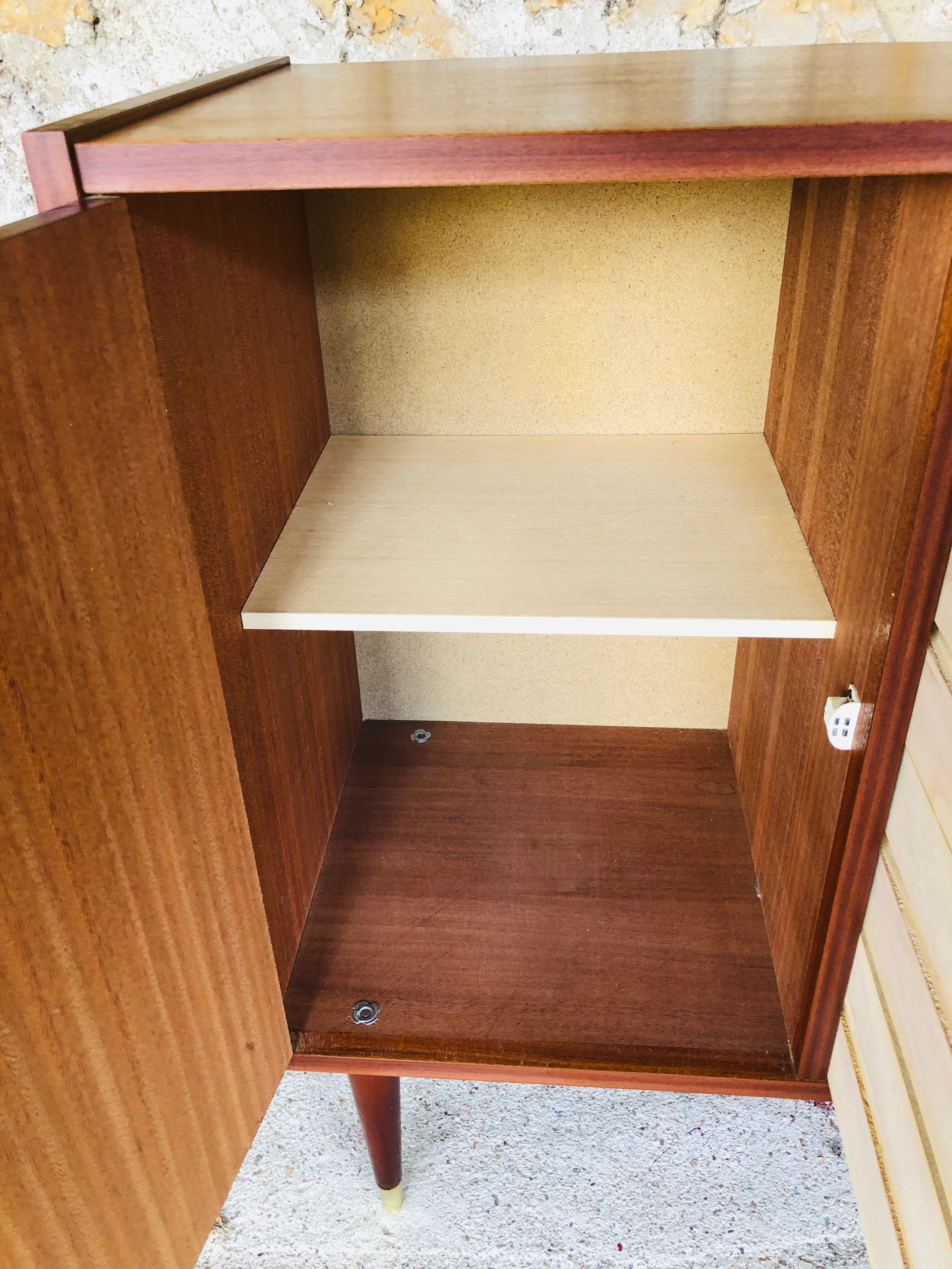 Vintage chest of drawers four drawers and 1 60s door