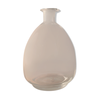 Vase-carafe en verre soufflé transparent