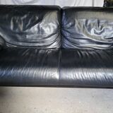Pierluigi Cerri sofa model Pause signed Poltrona Frau in Black leather Design