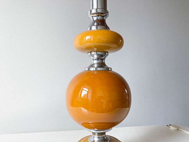 Pied de lampe boule 1970s
