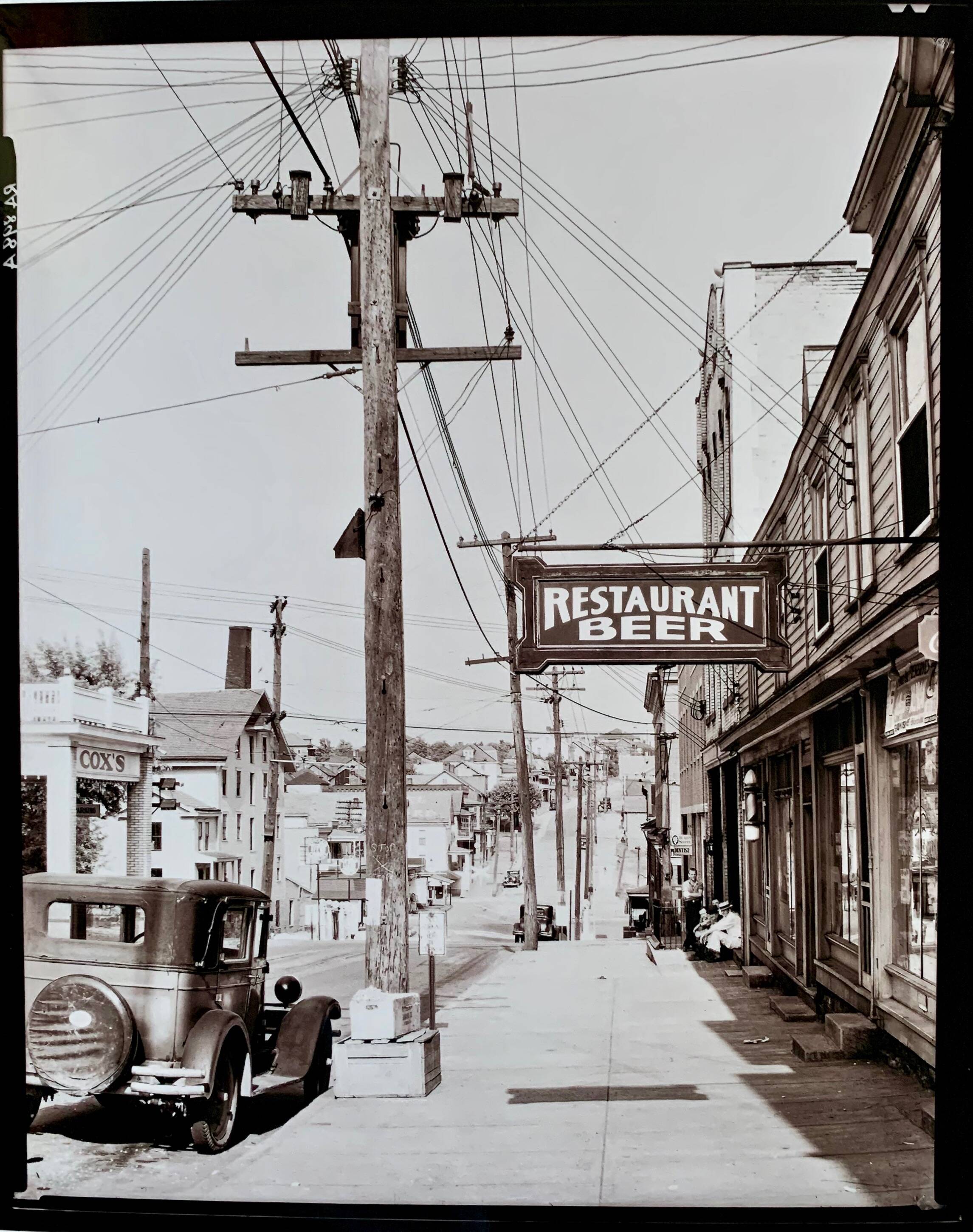📸 Fine Art Photography W.Evans – Street Scene in Mount Pleasant, Pennsylvania
