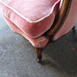 Louis XV-style shepherdess chair