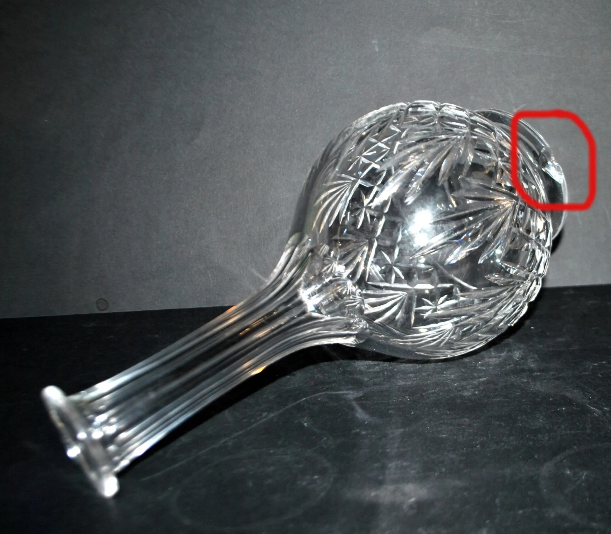 Cut crystal wine carafe Saint-Louis model VIC Massenet 1930 H34cm