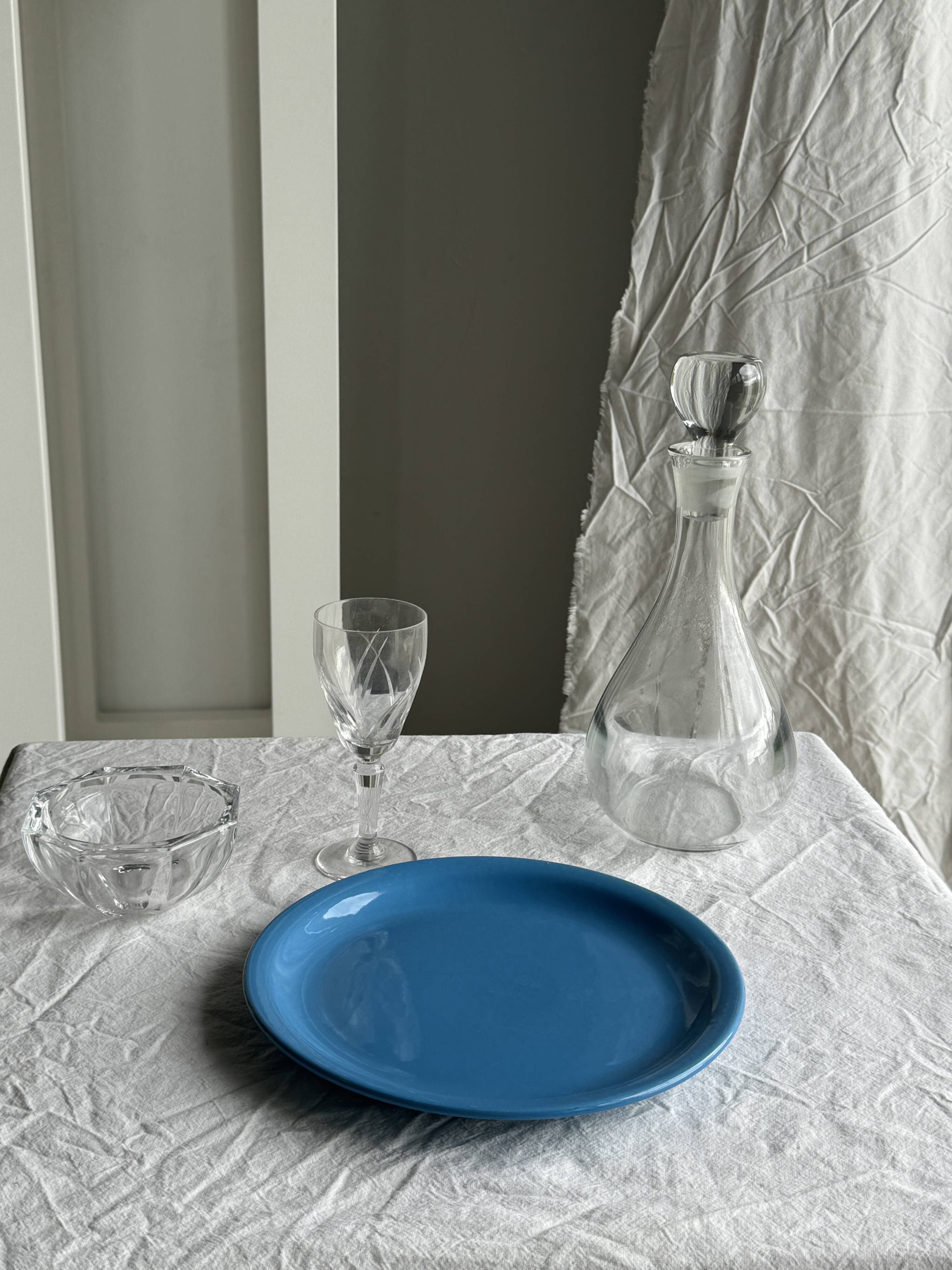 Set of 2 sky blue plates, one slotted