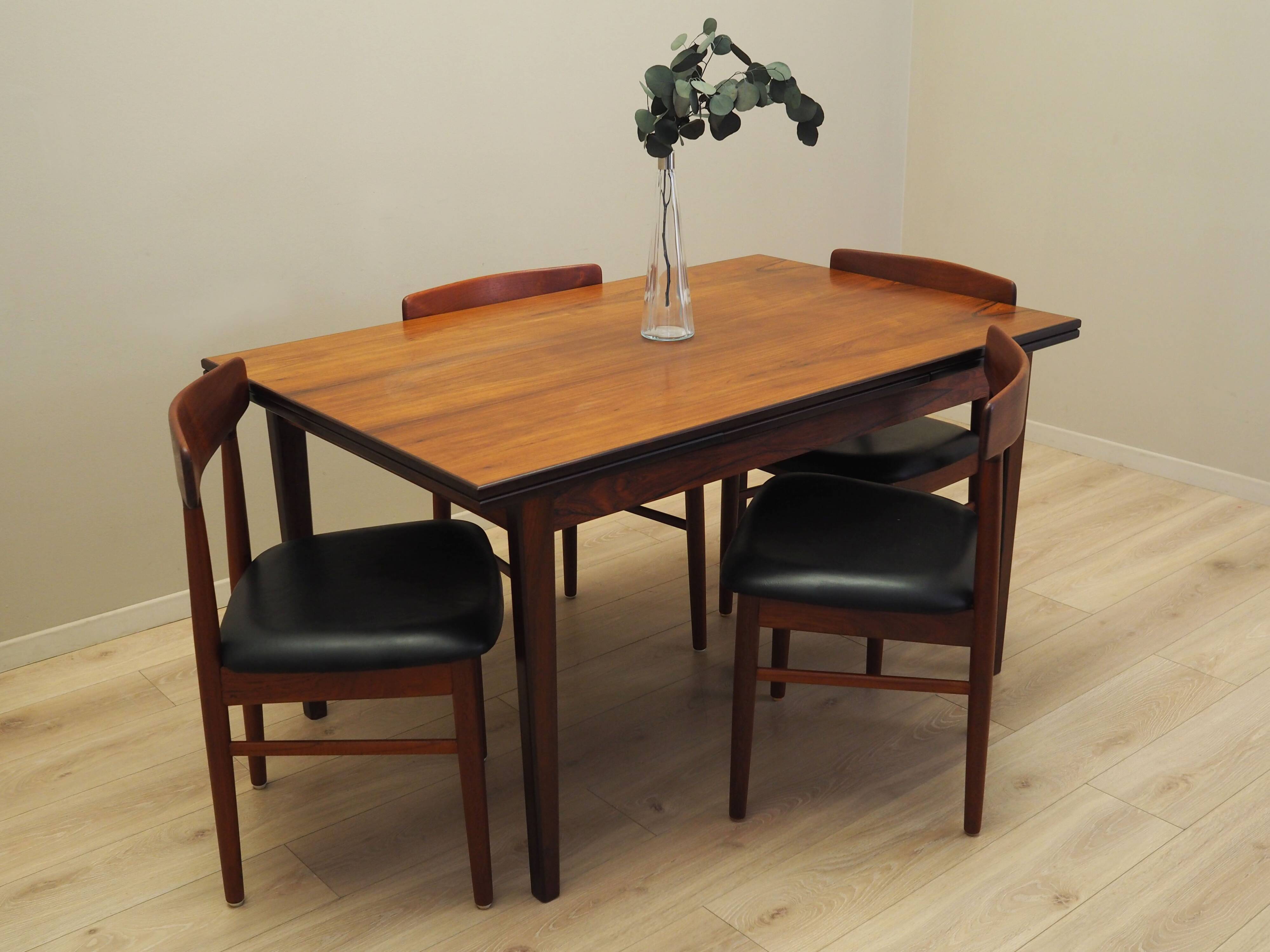 Set of four teak chairs, Danish design, 1960s, manufacture: Bruno Hansen, d
