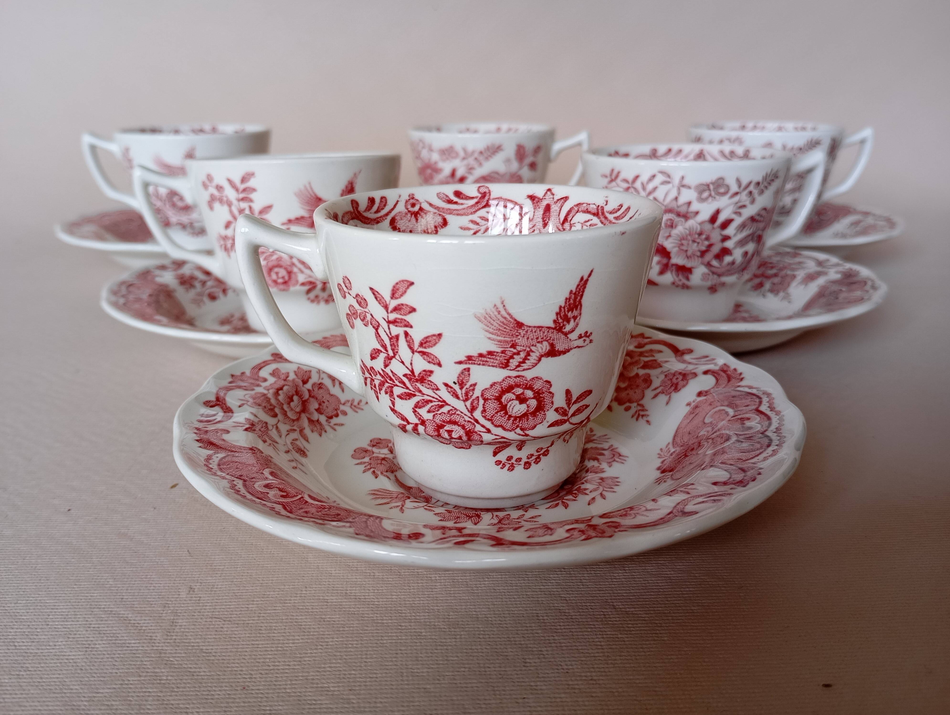 English mocha cups "Windsor" pink Ridgway (Staffordshire)