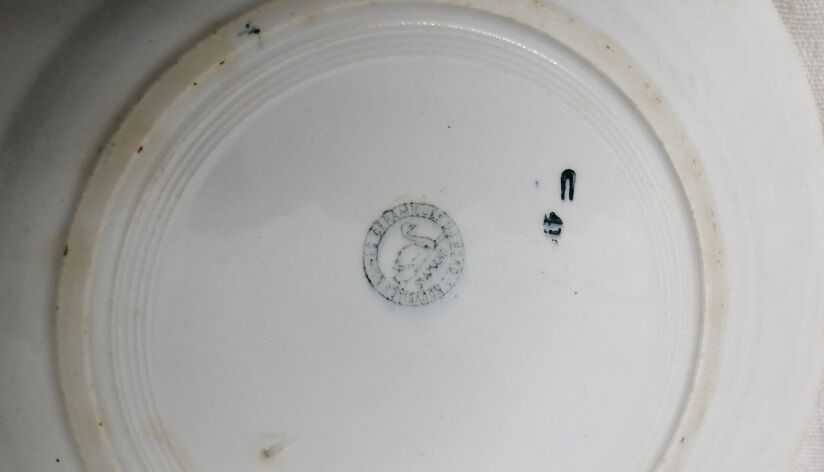 Porcelain dish st amand Old vintage dishes 28.2