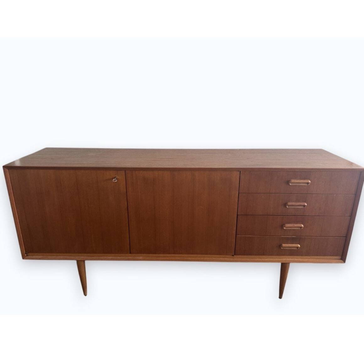 Large Scandinavian teak sideboard – 180 cm – 1960s