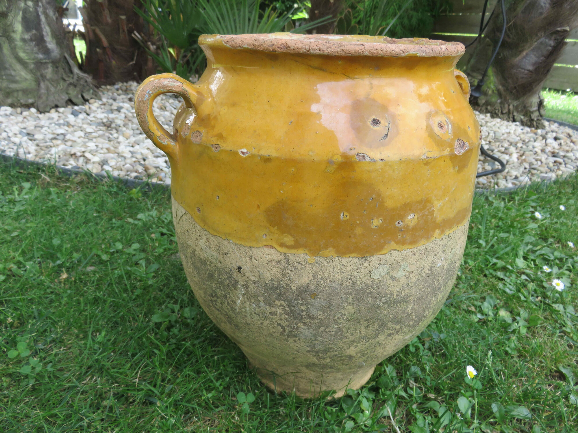 Old confit pot in yellow glazed terracotta nineteenth century