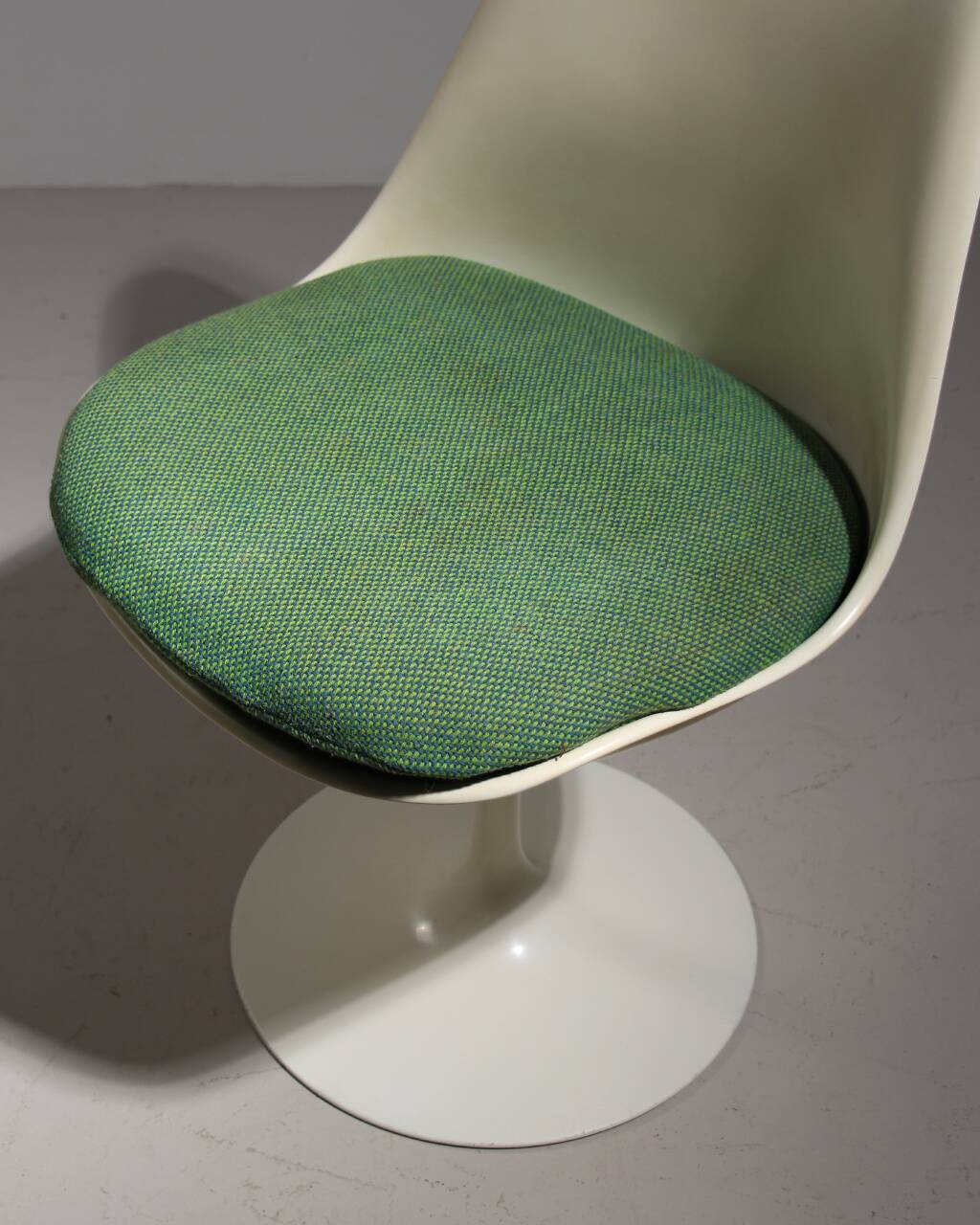 Knoll Saarinen Tulip Chair Green