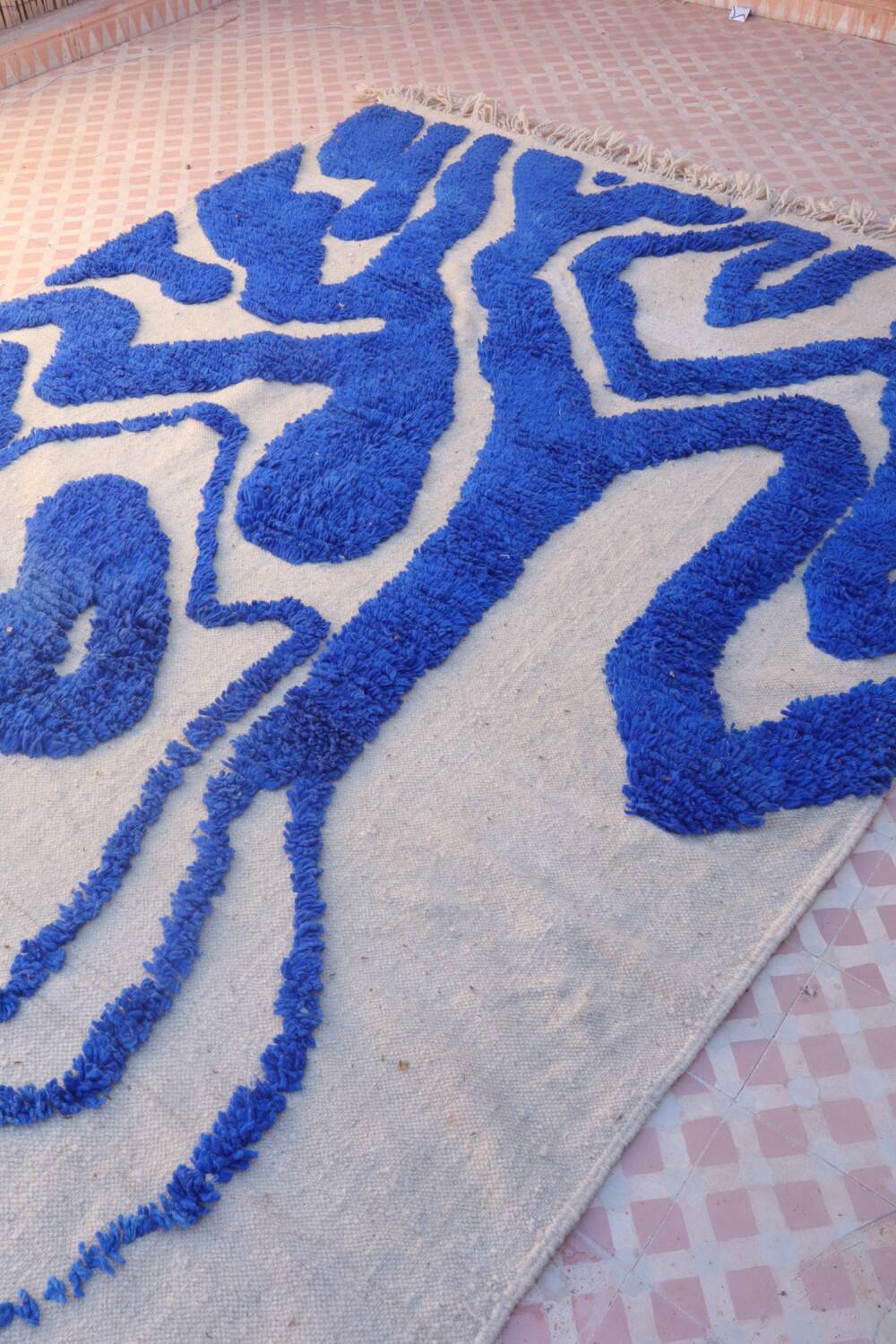 Klein blue and white Berber rug with abstract relief