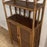 Shelf on wicker legs